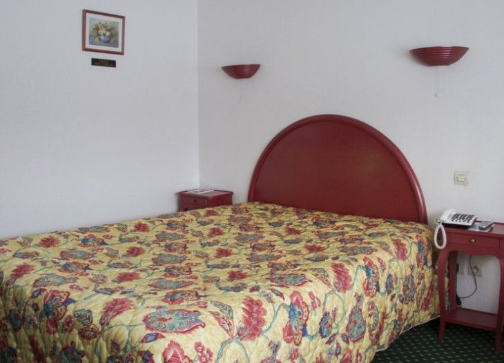 Logis - Belle Hotel, Lille-Ouest Bailleul  Luaran gambar