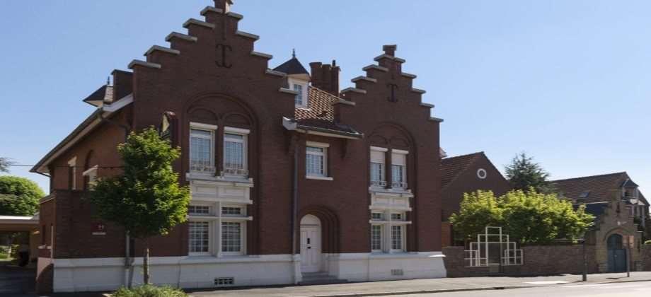 Logis - Belle Hotel, Lille-Ouest Bailleul  Luaran gambar
