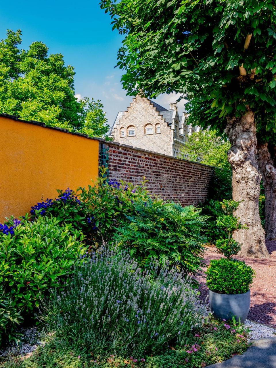 Logis - Belle Hotel, Lille-Ouest Bailleul  Luaran gambar