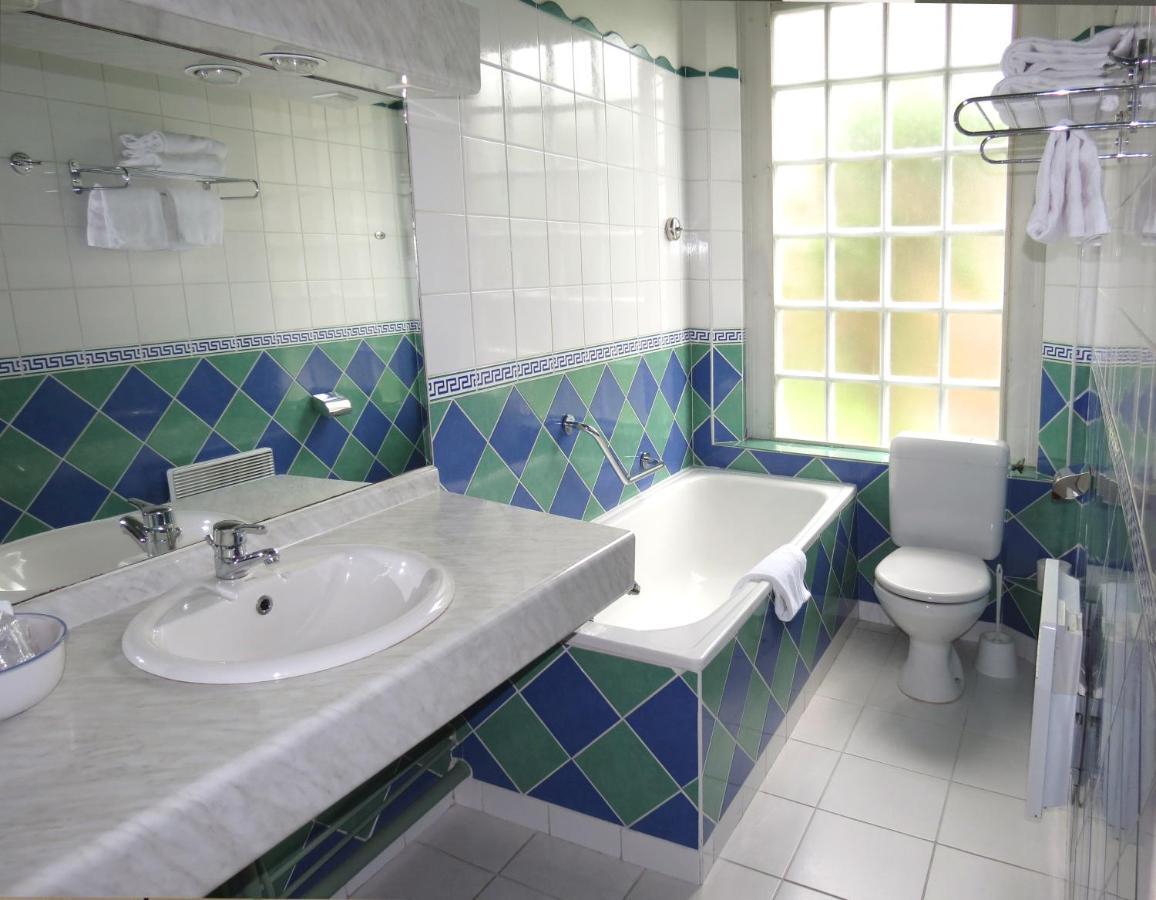Logis - Belle Hotel, Lille-Ouest Bailleul  Luaran gambar